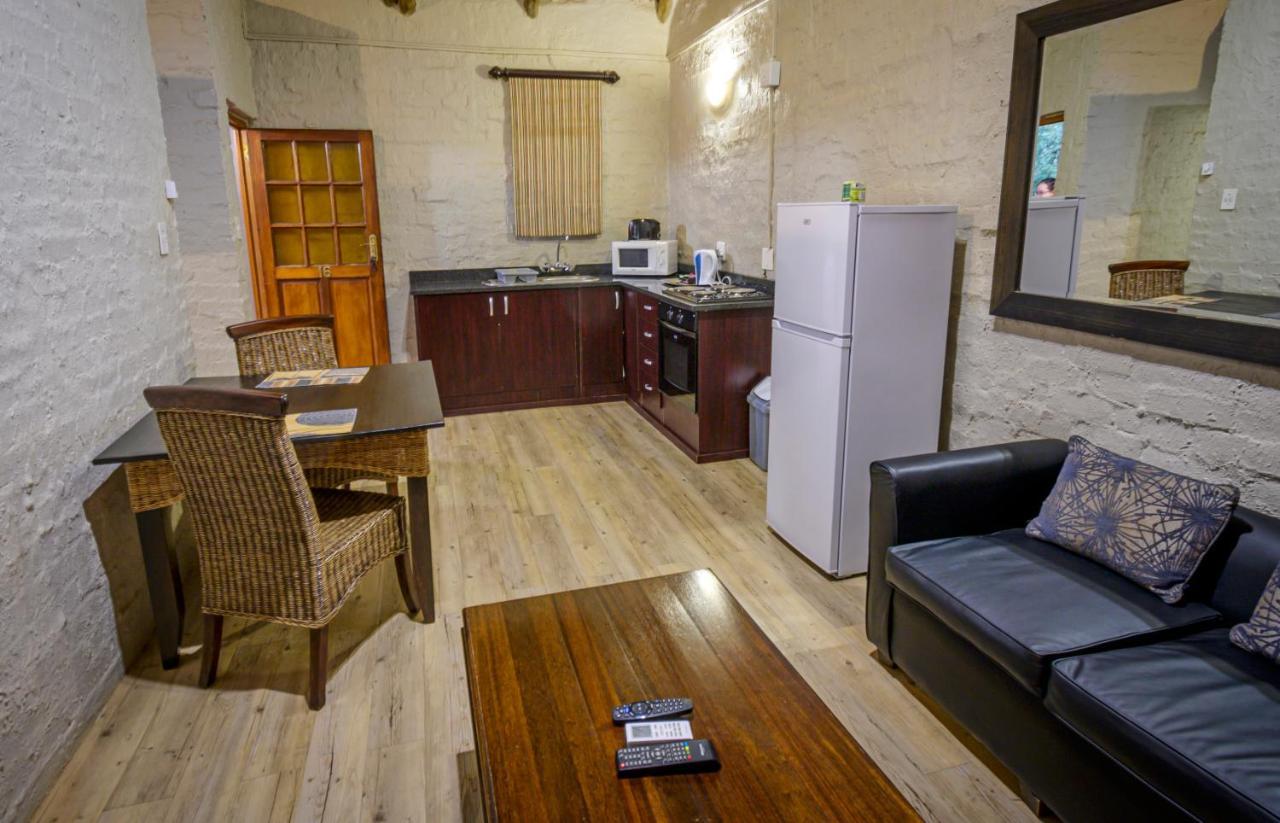 Bains Lodge Блумфонтейн Экстерьер фото