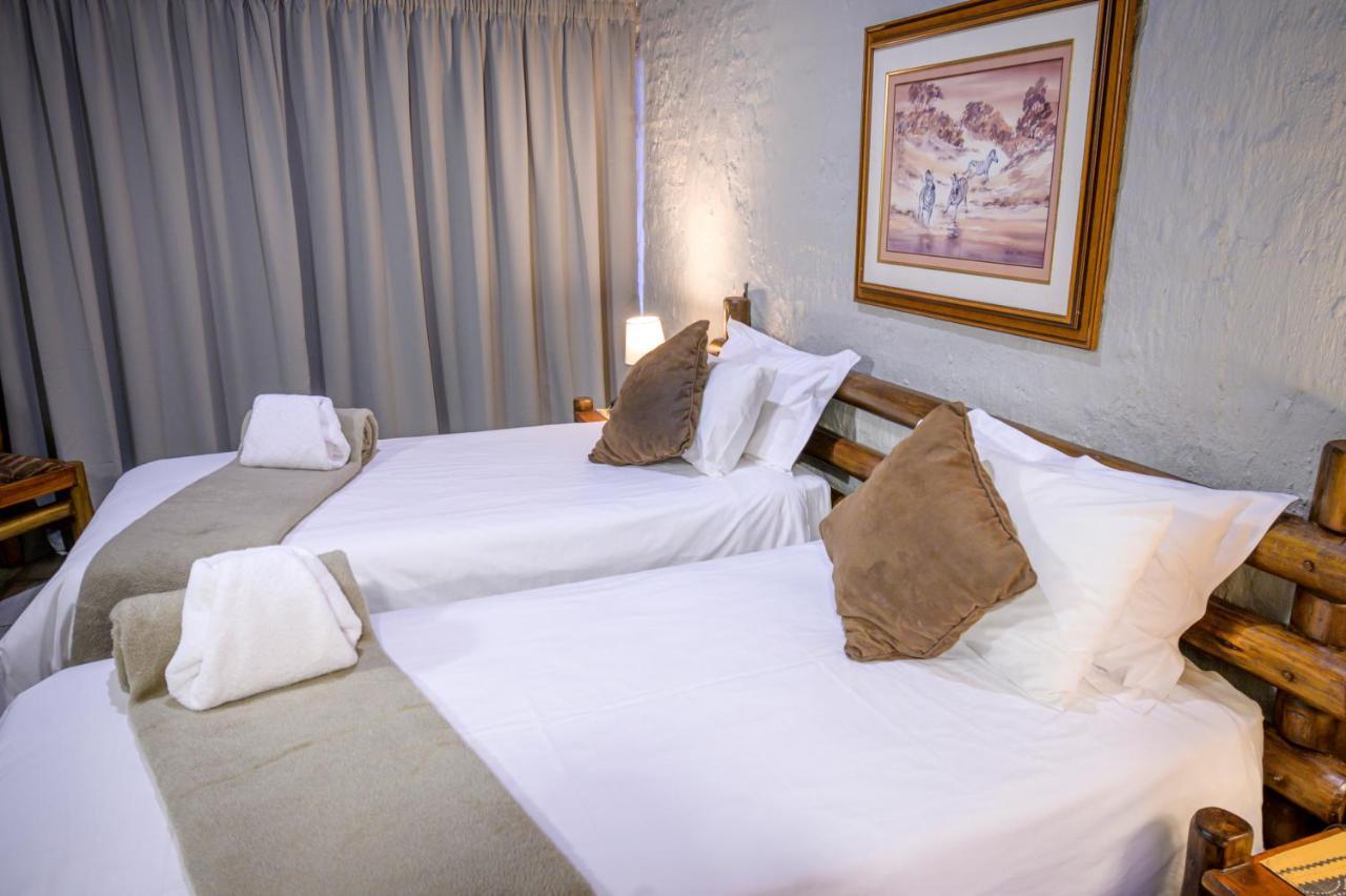 Bains Lodge Блумфонтейн Экстерьер фото